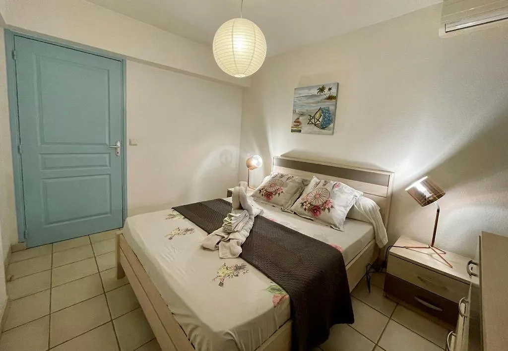 La Playa - L'Appartement Cozy - 2 A 5 Personnes Sainte-Anne  Apartmán Sainte-Anne (Grande-Terre)
